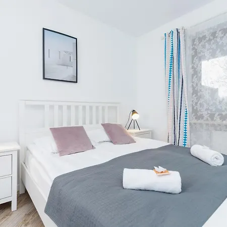Apartment Premium Ludwinowska By Renters Krakau