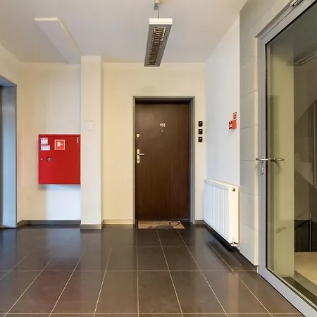 Premium Ludwinowska By Renters *