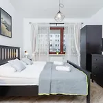 Premium Ludwinowska By Renters *
