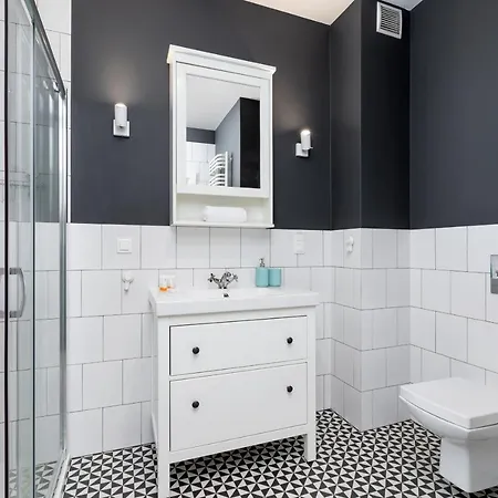 Premium Ludwinowska By Renters Apartmán *