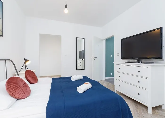 Premium Ludwinowska By Renters *